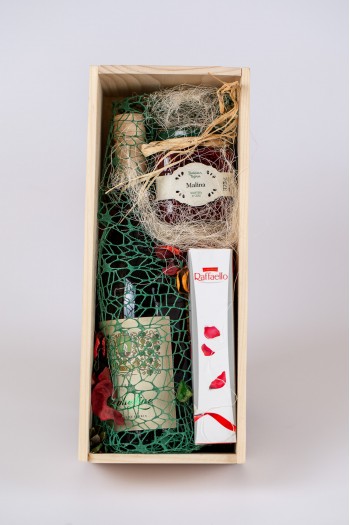 POKLON PAKET ORPHELINE & RAFFAELLO / BOX POKLON PAKET ORPHELINE & RAFFAELLO / BOX